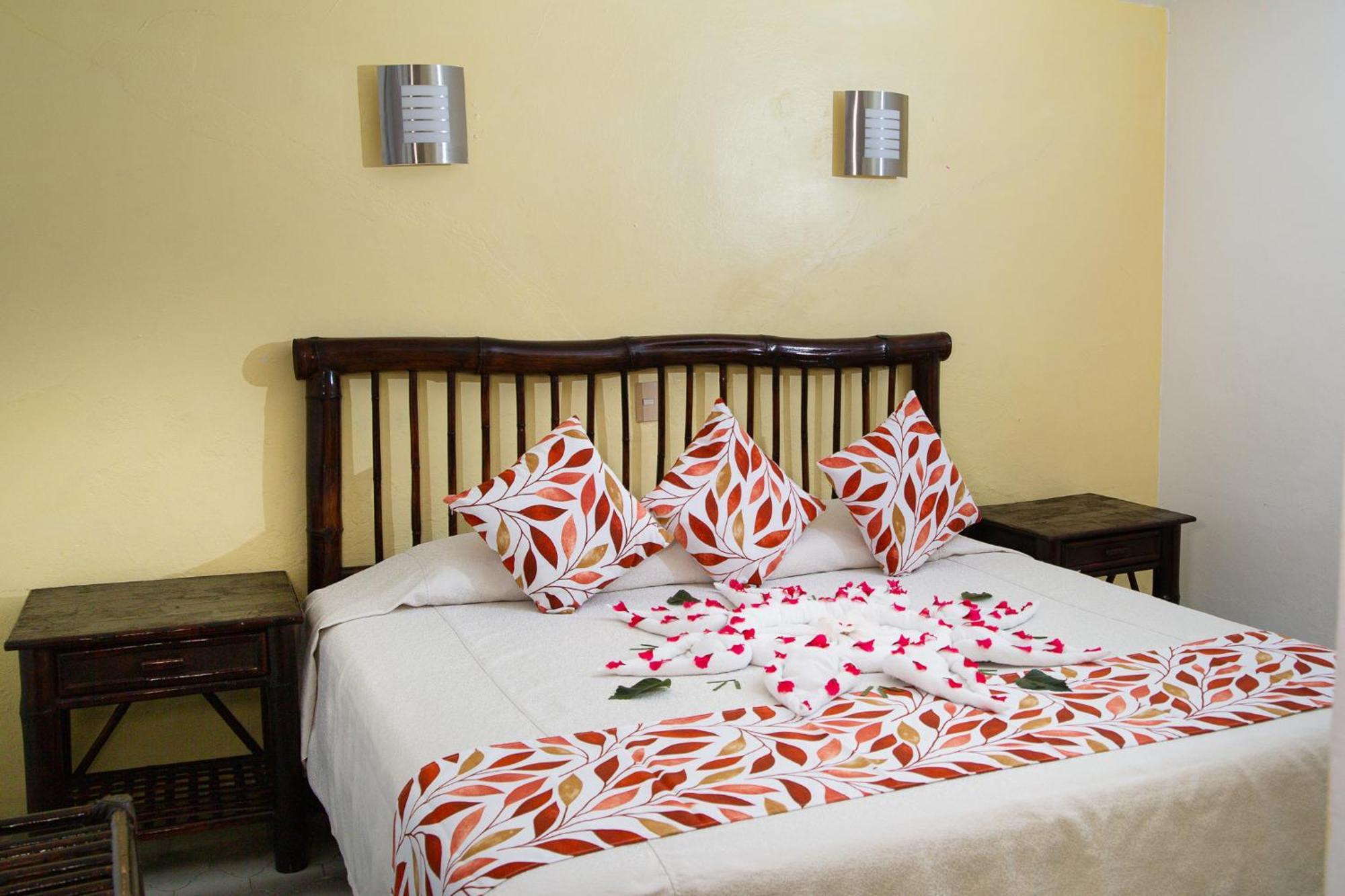 Hotel Zihua Caracol Zihuatanejo Ngoại thất bức ảnh